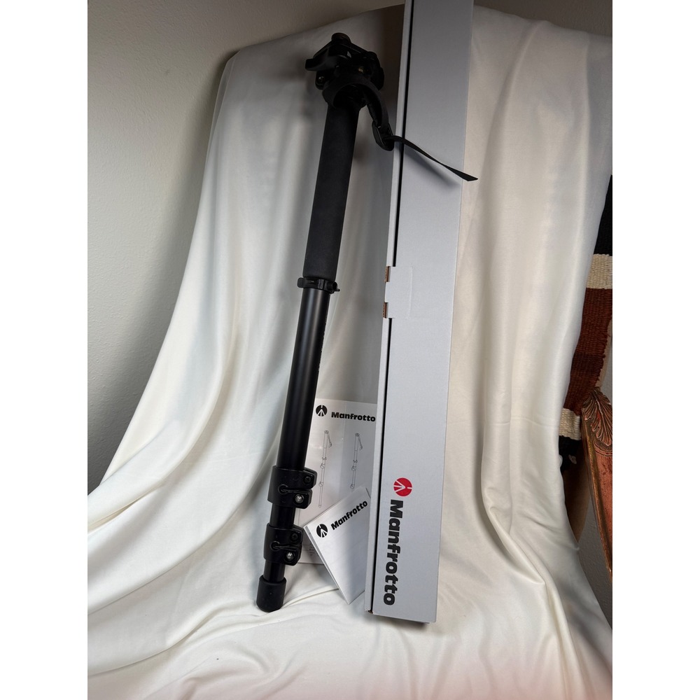 Manfrotto 681B Professional Aluminum Photography Monopod Black with Box